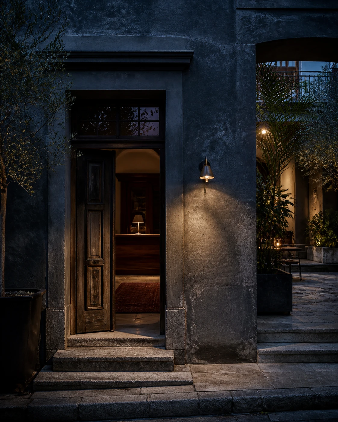 Eingang des fiktiven Hotels Haus Mara
